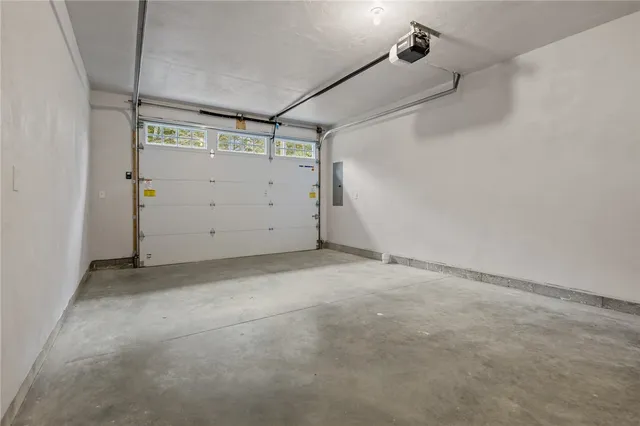 $659,000 | 955 Chopmist Hill Road, Scituate, RI 02857