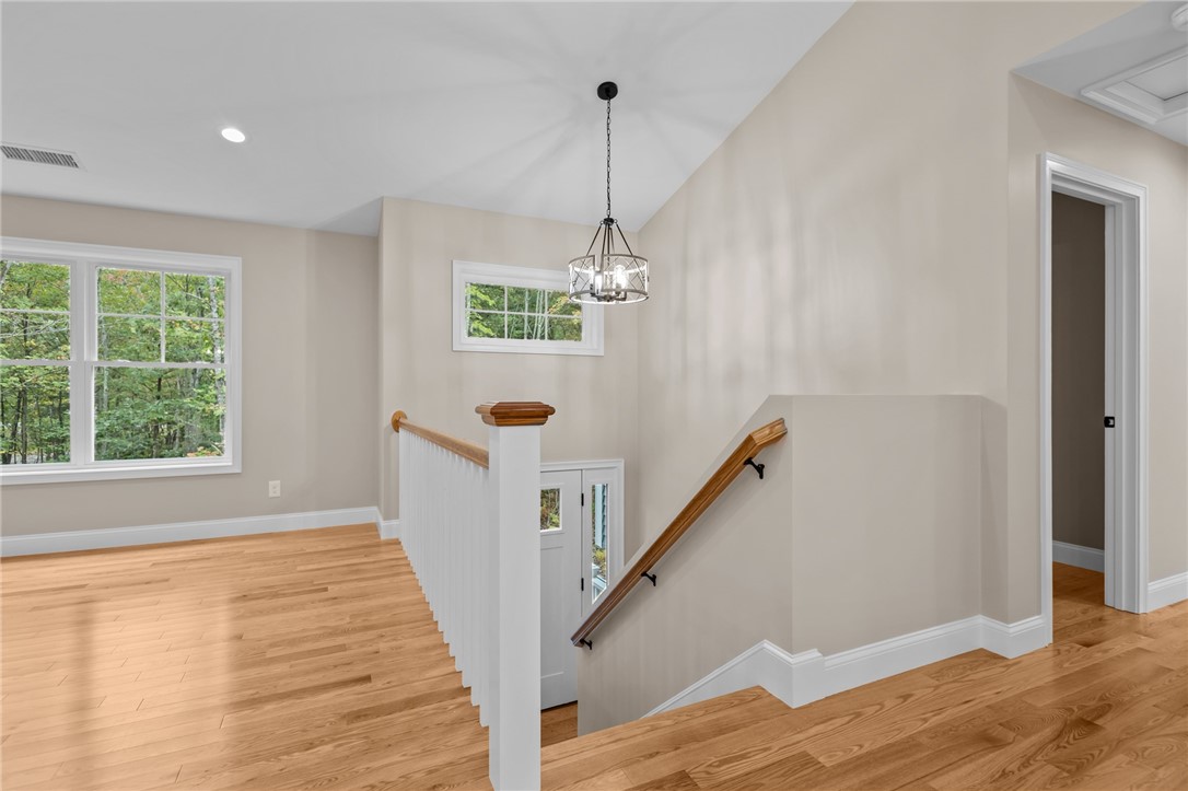 955 Chopmist Hill Road Scituate, RI 02857 - Photo 8 of 46