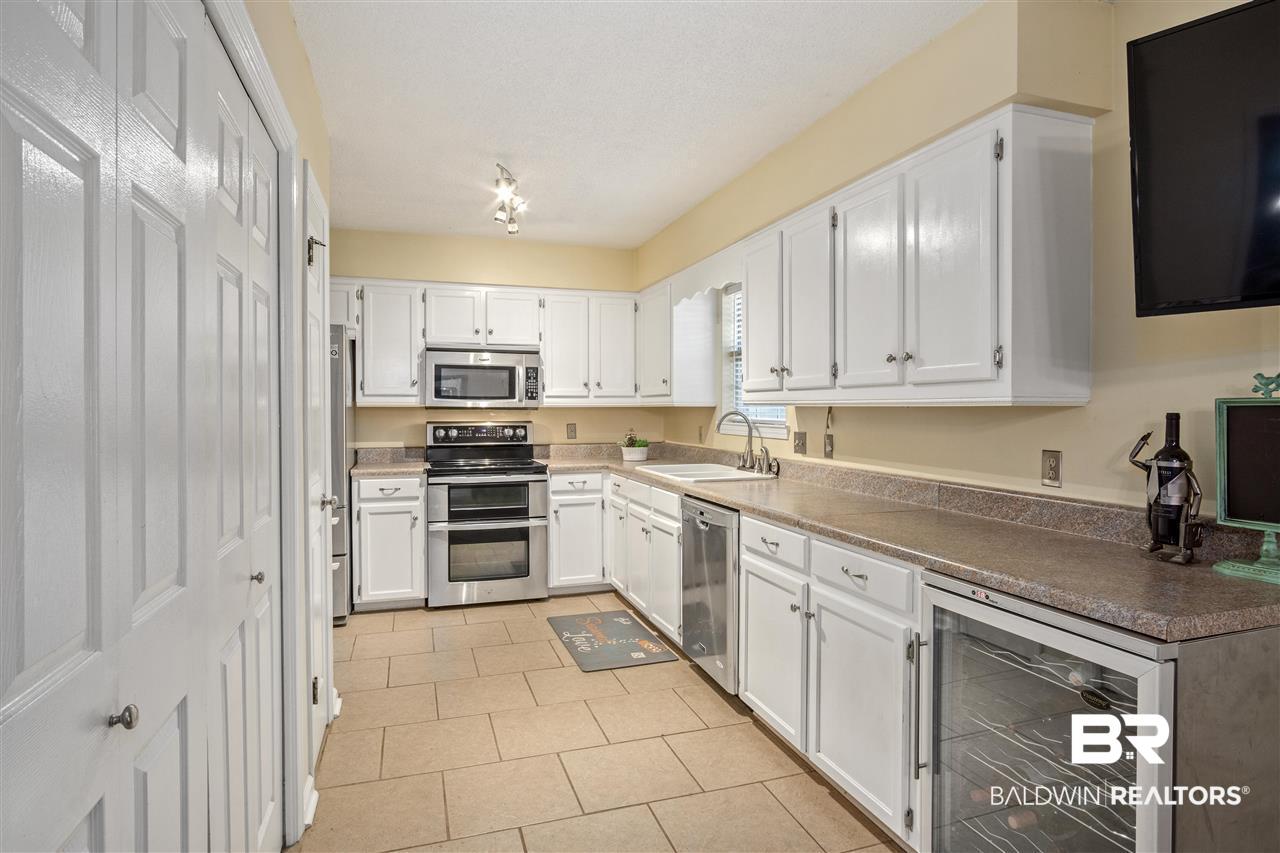 248 Montclair Loop Daphne, AL 36526 - Photo 9 of 27