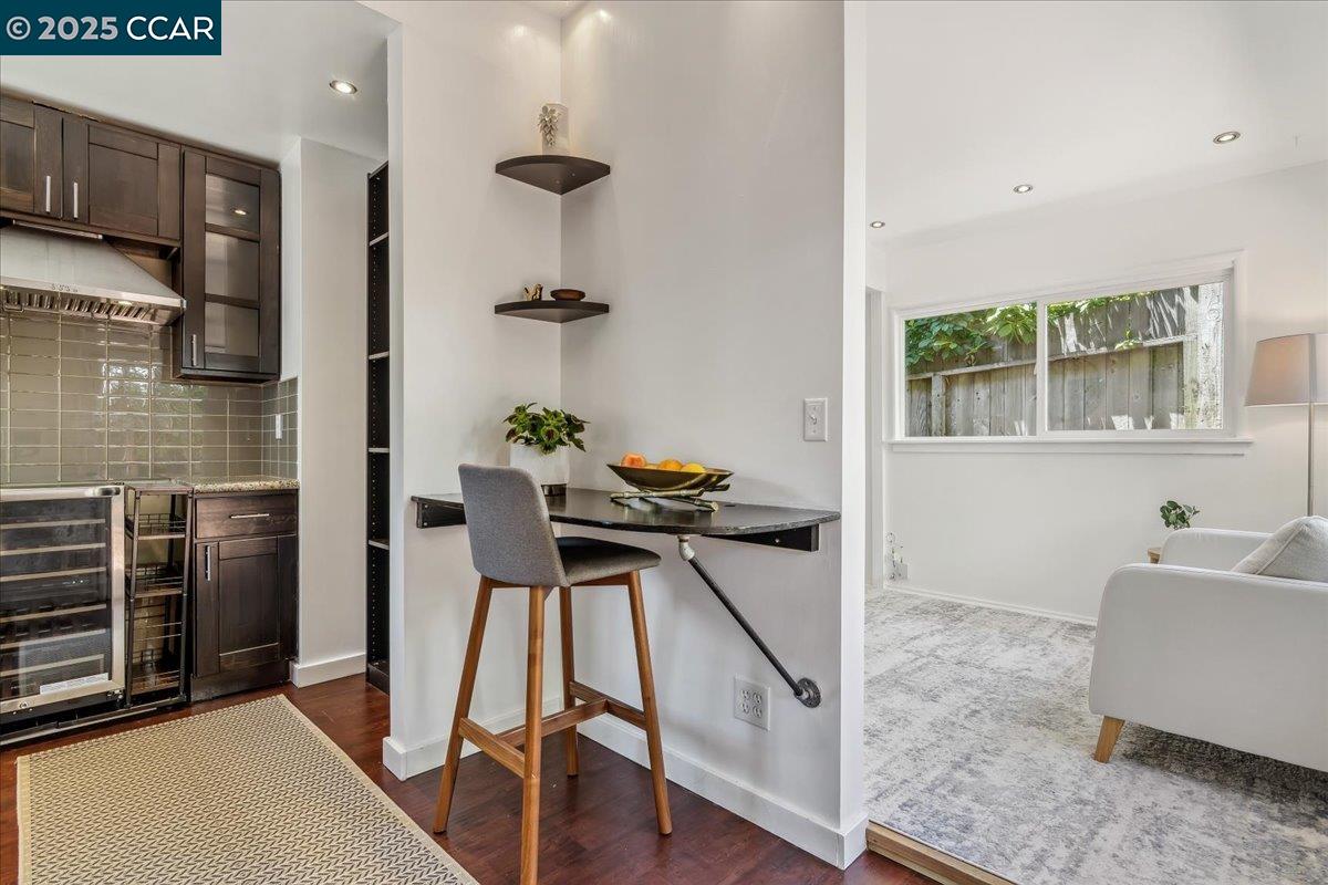 3036 Dohr Street Berkeley, CA 94702 - Photo 14 of 35