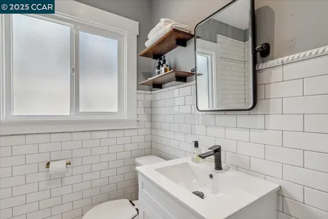 $945,000 | 3036 Dohr Street, Berkeley, CA 94702