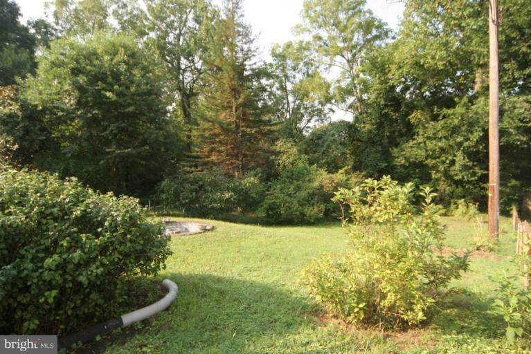 9902 Capitol View Avenue Silver Spring, MD 20910 - Photo 21 of 27 Exterior #3