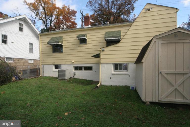 9902 Capitol View Avenue Silver Spring, MD 20910 - Photo 22 of 27 Exterior #4