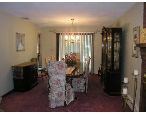 62 Revere Road Woburn, MA 01801 - Photo 3 of 14 Gallery Image 3