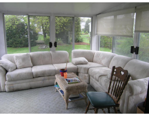 62 Revere Road Woburn, MA 01801 - Photo 4 of 14 Gallery Image 4