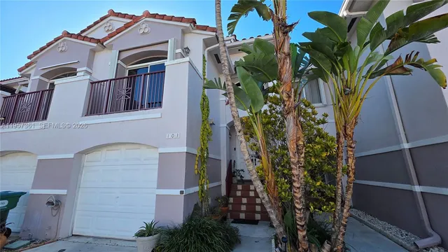 $555,000 | 10240 Southwest 154th Cir Court, Unit 1036, Miami, FL 33196