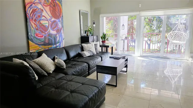 $555,000 | 10240 Southwest 154th Cir Court, Unit 1036, Miami, FL 33196