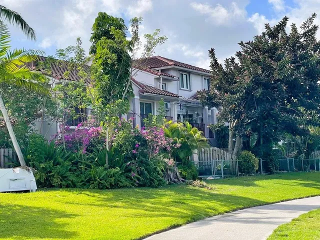 $555,000 | 10240 Southwest 154th Cir Court, Unit 1036, Miami, FL 33196