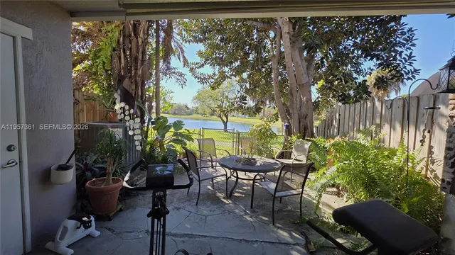 $555,000 | 10240 Southwest 154th Cir Court, Unit 1036, Miami, FL 33196