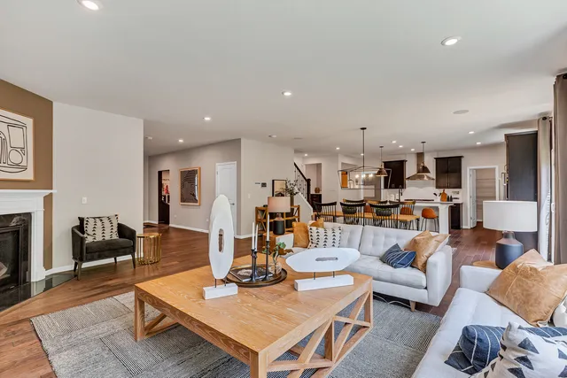 $646,990 | 2804 Mia Road, Aurora, IL 60503