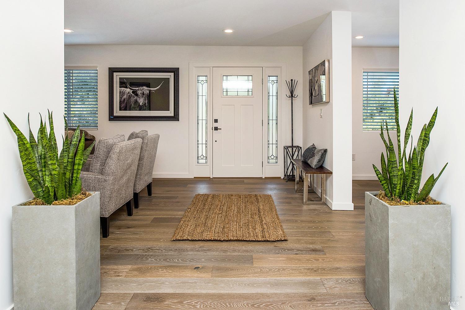 3002 Foothill Boulevard Calistoga, CA 94515 - Photo 6 of 60 a living room with furniture and a potted plant