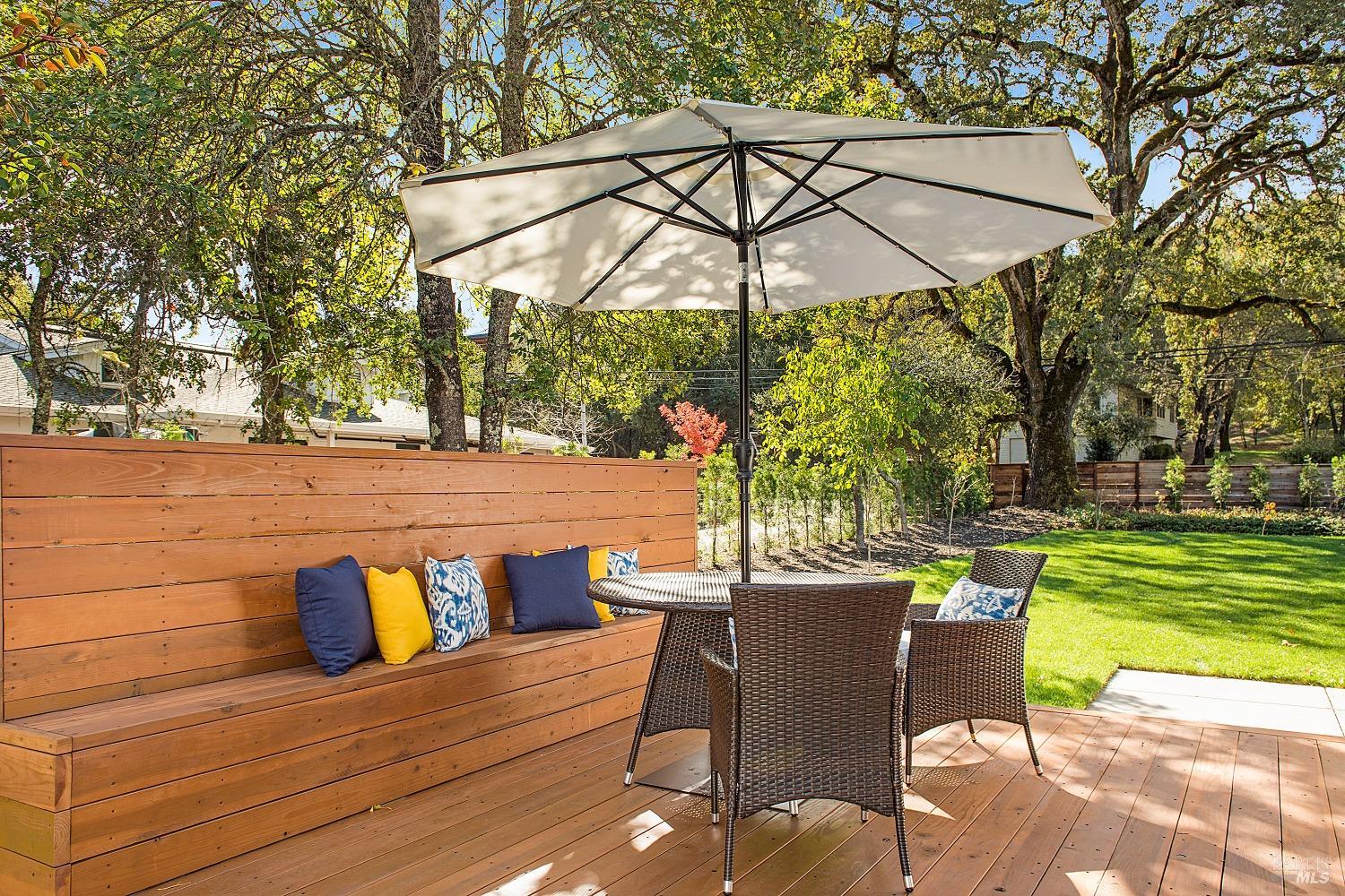 3002 Foothill Boulevard Calistoga, CA 94515 - Photo 9 of 60 a view of a chairs and table in the patio