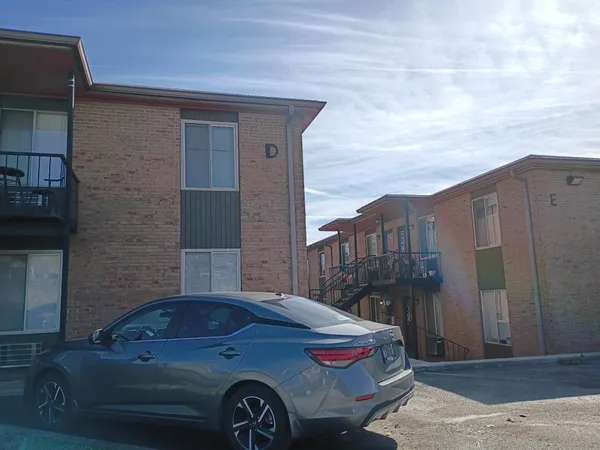 $1,100 | 3600 Hillsboro Pike, Unit D8, Nashville, TN 37215