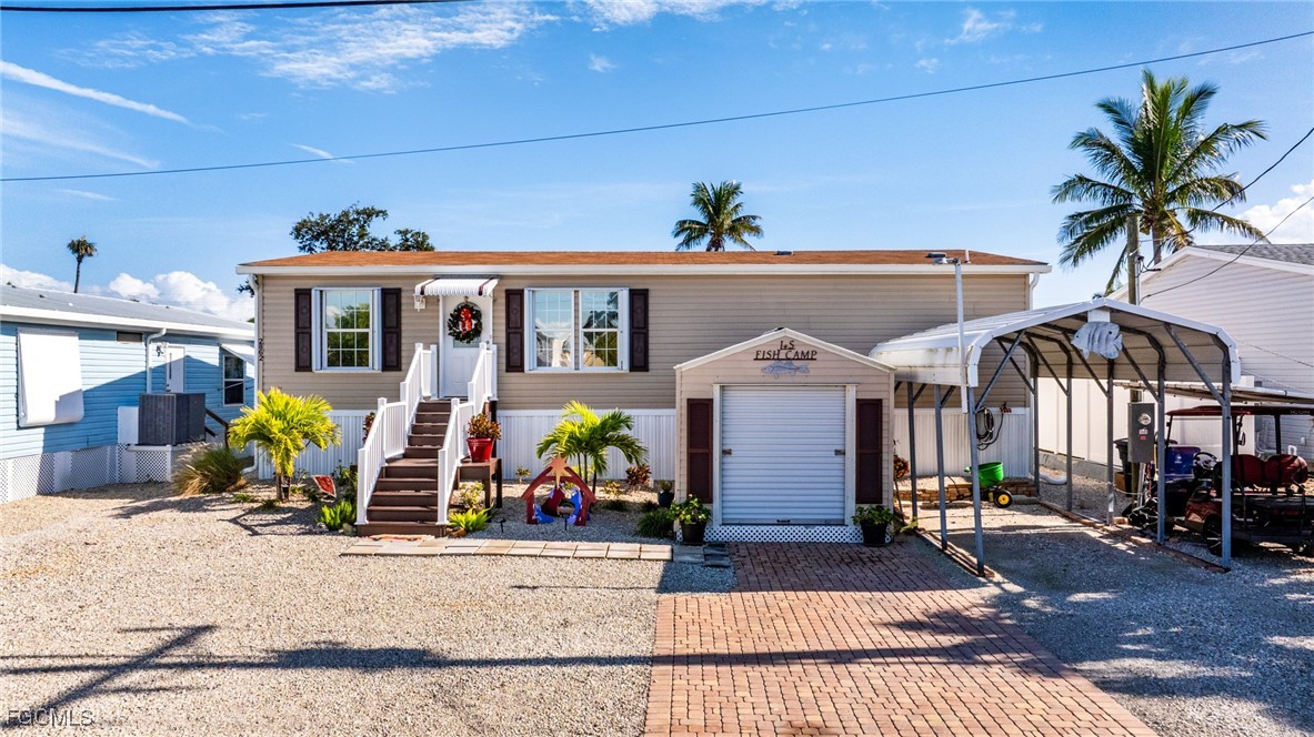 2862 York Road St. James City, FL 33956 - Photo 3 of 36