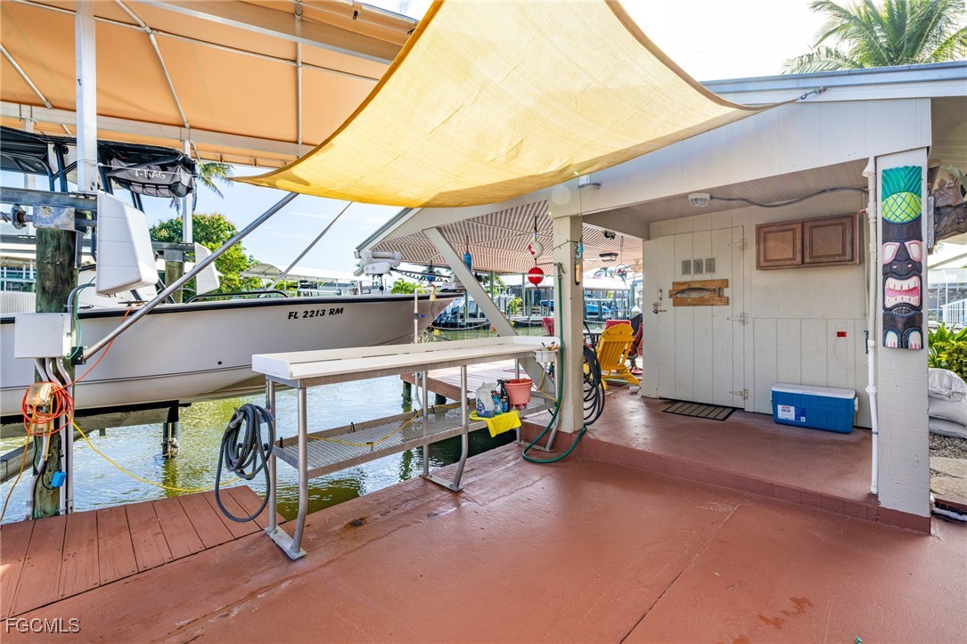 2862 York Road St. James City, FL 33956 - Photo 6 of 36