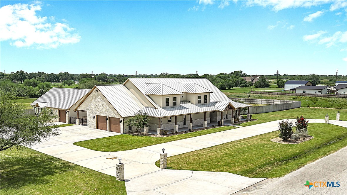 158 Sendera Loop Victoria, TX 77904 - Photo 2 of 47