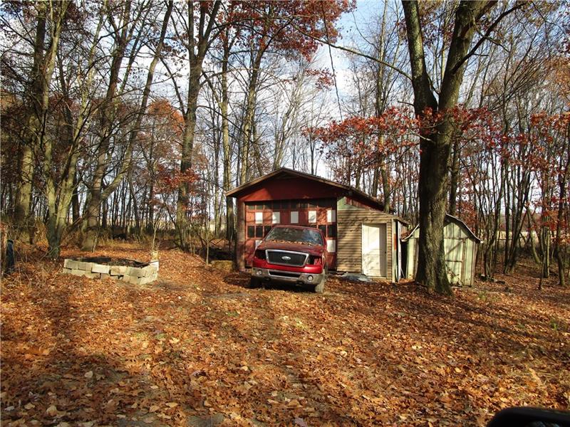 1307 Rte 422 Fenelton, PA 16034 - Photo 4 of 5 Gallery Image 4