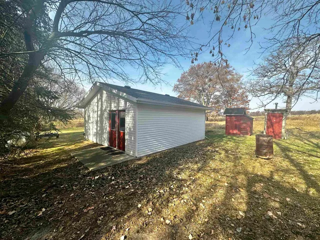 $395,000 | W1712 Deerborn Drive, Neshkoro, WI 54960