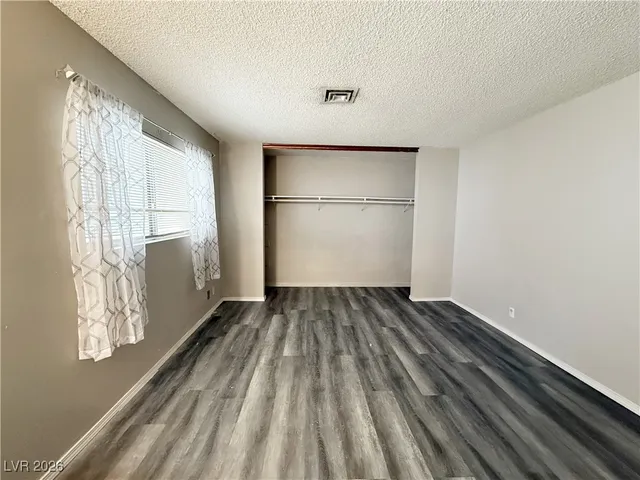 $1,090 | 5206 Golden Lane, Unit B, Las Vegas, NV 89119