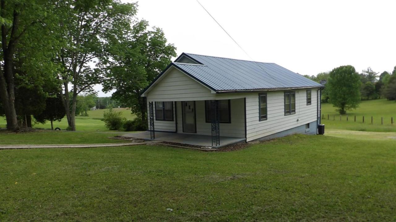 120 Coomer Road Burnside, KY 42519 - Photo 1 of 28 KODAK Digital Still Camera