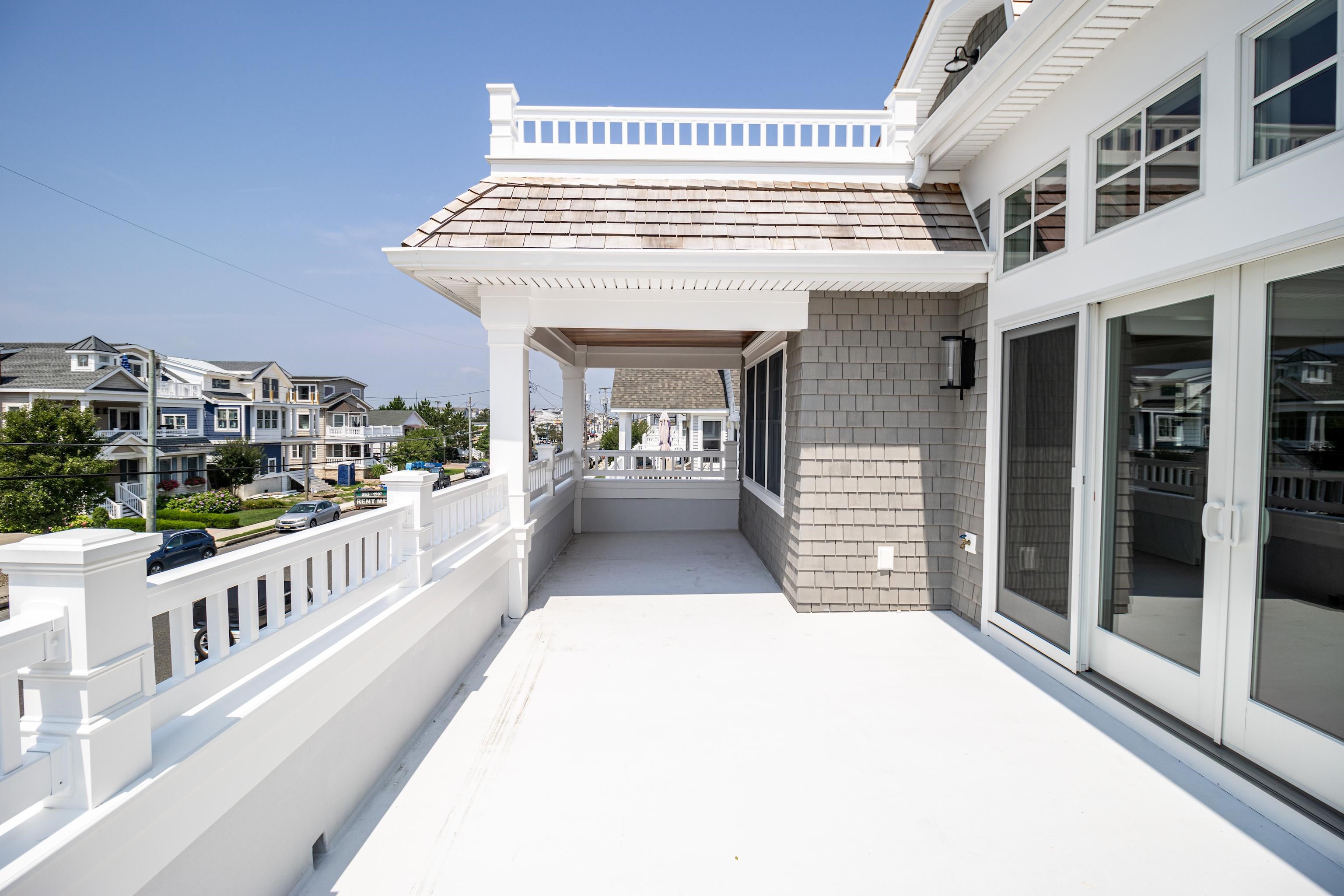 121 32nd Street Avalon, NJ 08202 - Photo 21 of 35 a view of a building with a large window