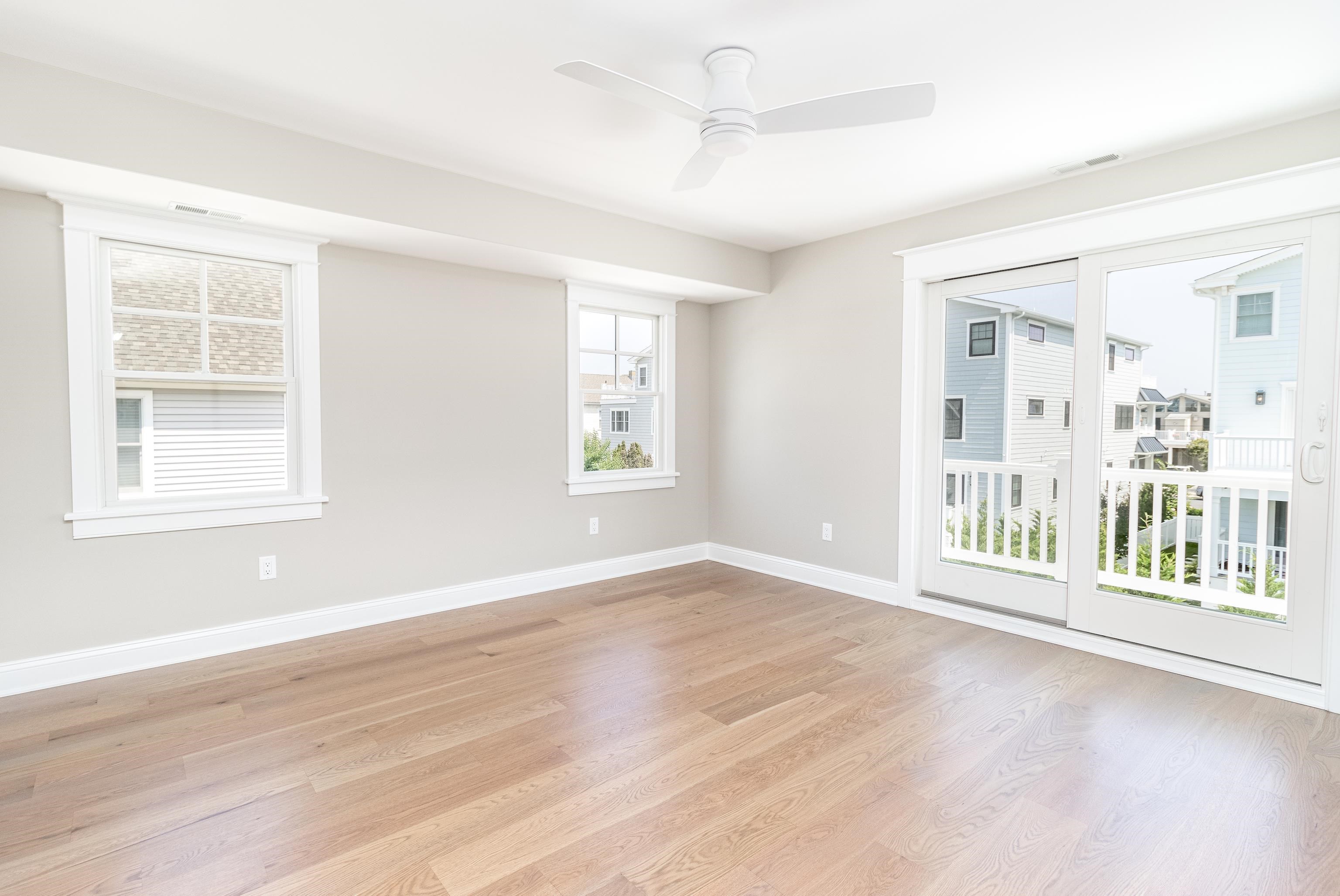 121 32nd Street Avalon, NJ 08202 - Photo 24 of 35 a view of an empty room with a window
