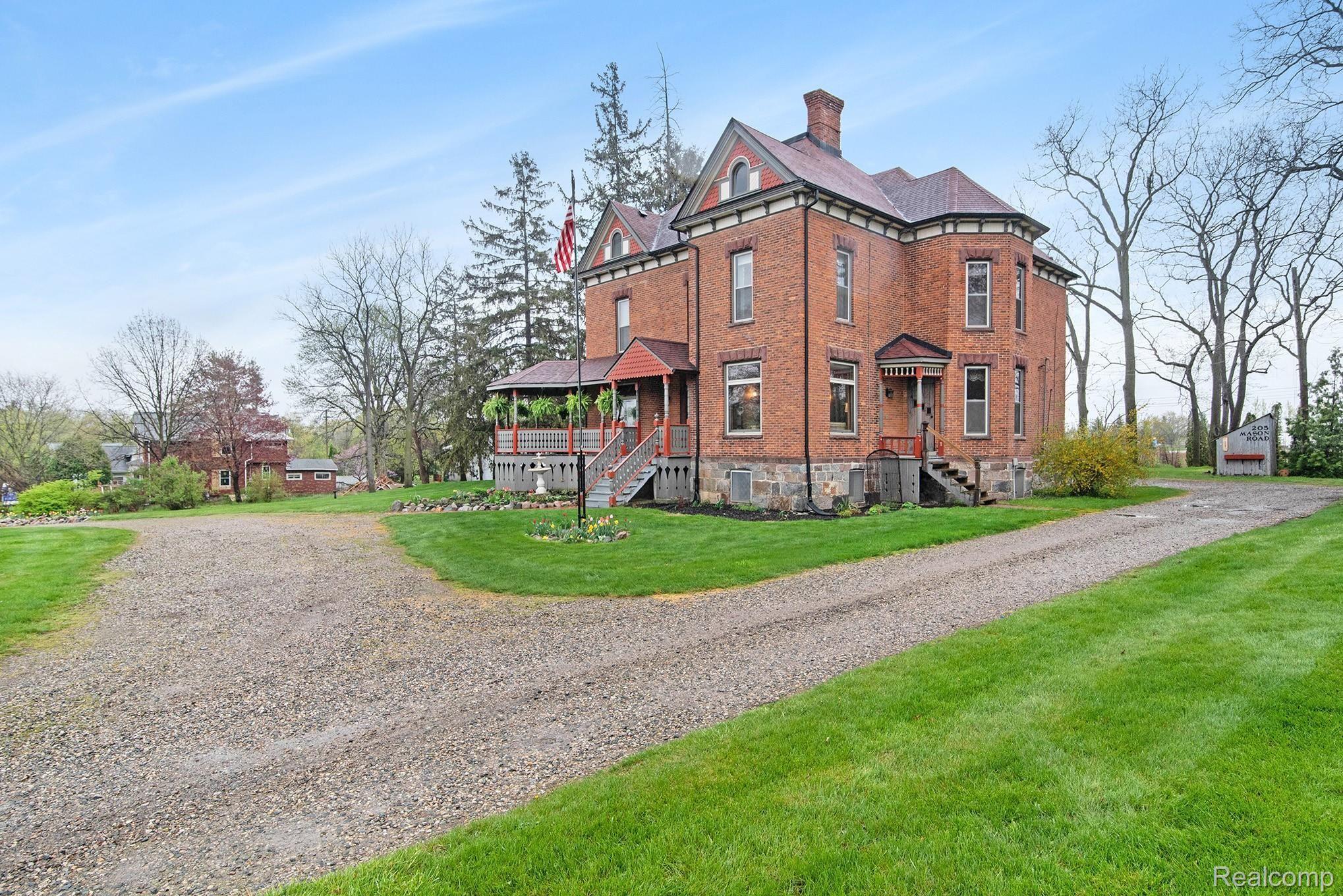 205 Mason Road Howell, MI 48843 - Photo 9 of 38 DSC_1621.jpg