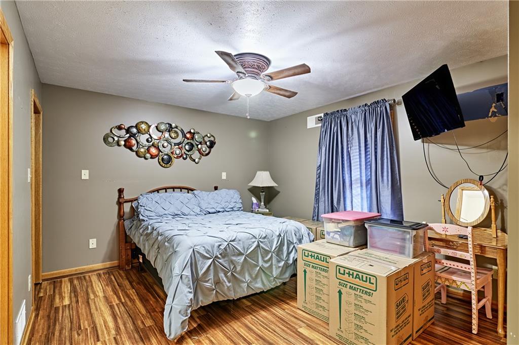 976 Monaca Road Monaca, PA 15061 - Photo 16 of 22 Gallery Image 16