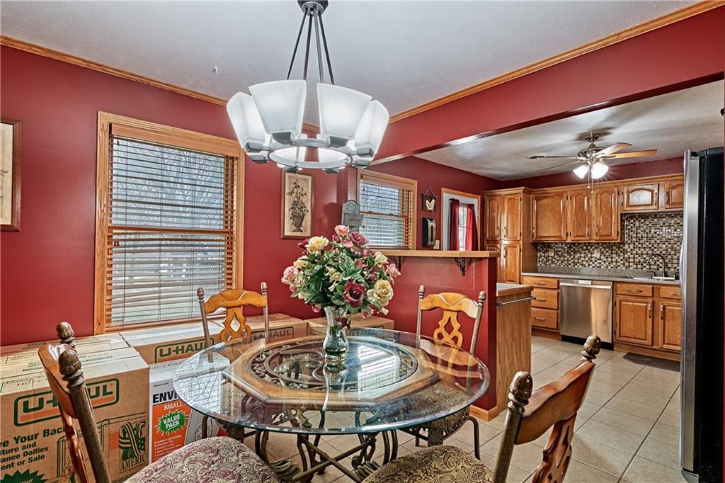 976 Monaca Road Monaca, PA 15061 - Photo 8 of 22 Gallery Image 8