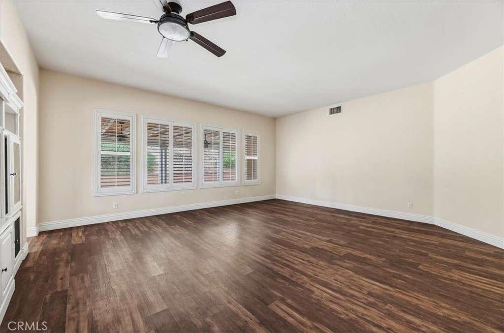 42748 Mountain Shadow Road Murrieta, CA 92562 - Photo 5 of 37