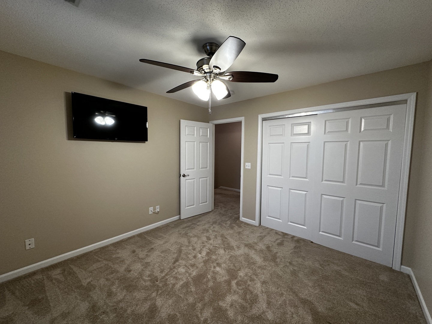 1103 Prestwick Point Champaign, IL 61822 - Photo 20 of 37