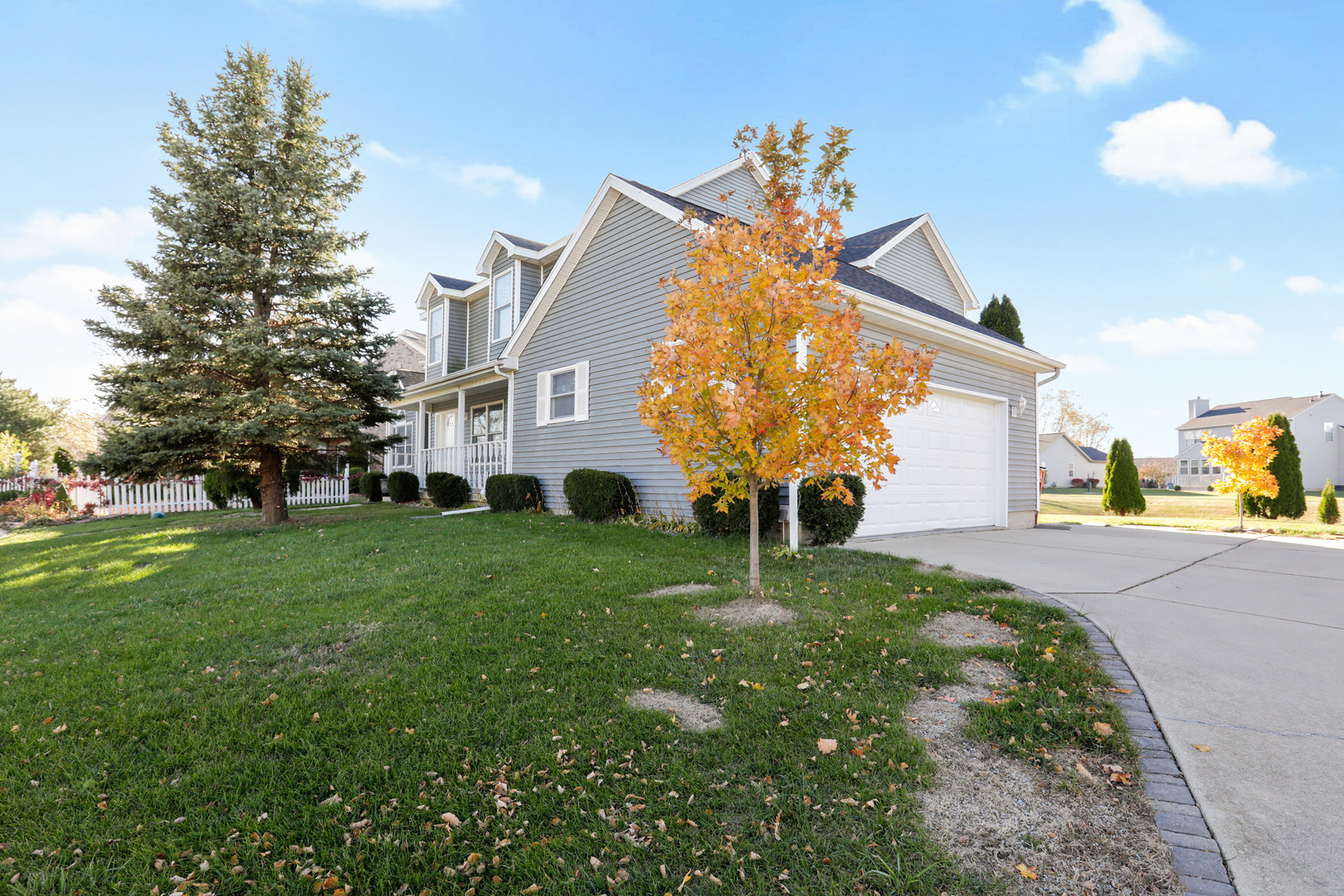 1103 Prestwick Point Champaign, IL 61822 - Photo 2 of 37