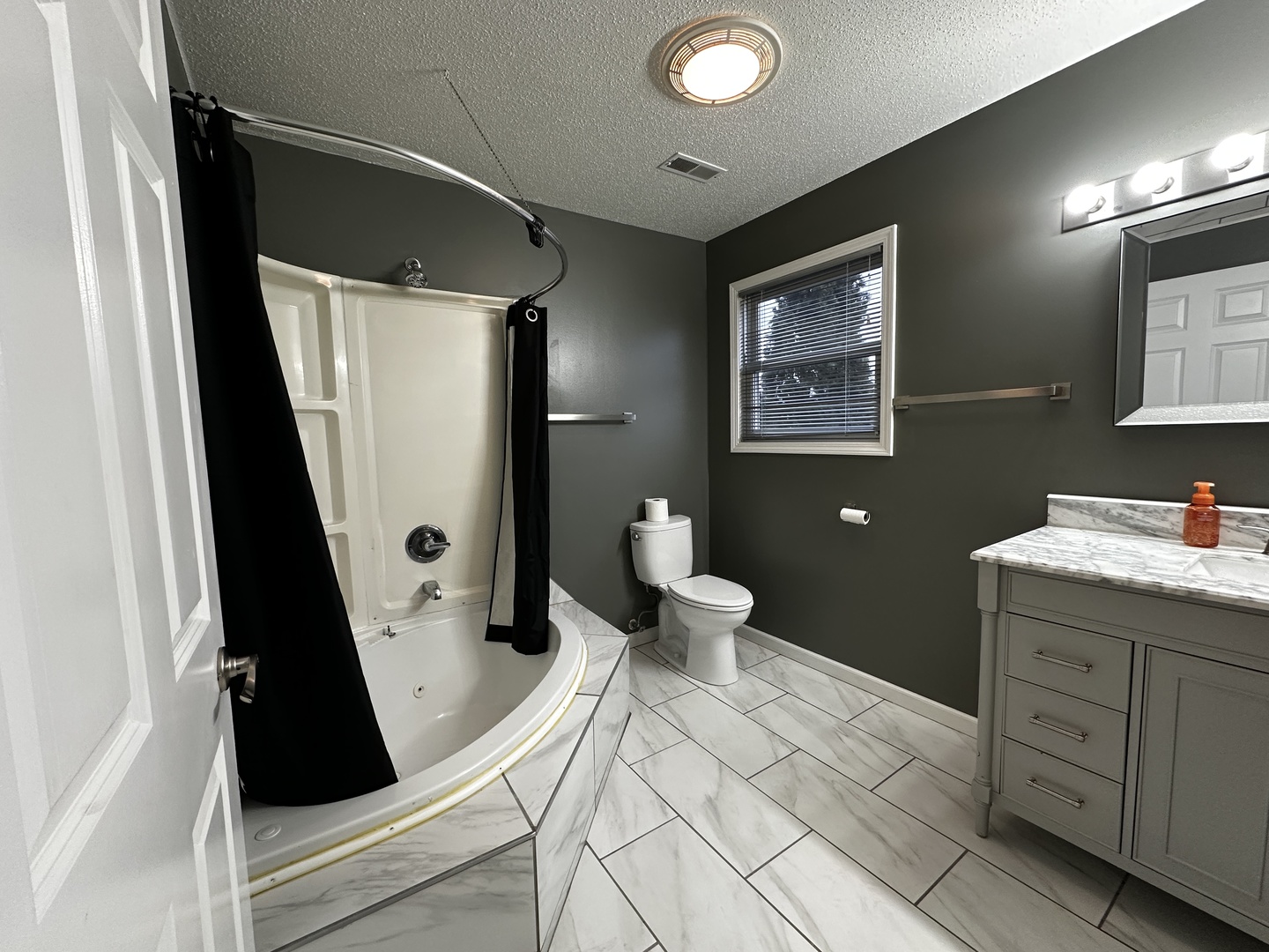 1103 Prestwick Point Champaign, IL 61822 - Photo 23 of 37