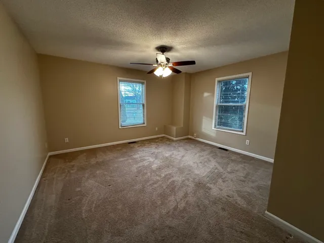 $3,500 | 1103 Prestwick Point, Champaign, IL 61822