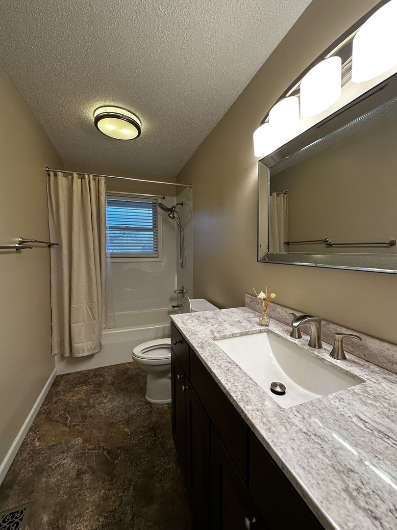 1103 Prestwick Point Champaign, IL 61822 - Photo 31 of 37