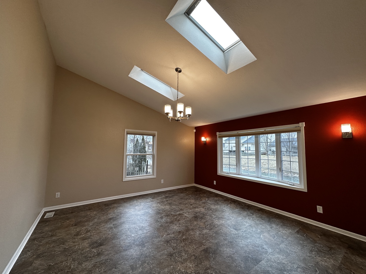 1103 Prestwick Point Champaign, IL 61822 - Photo 5 of 37