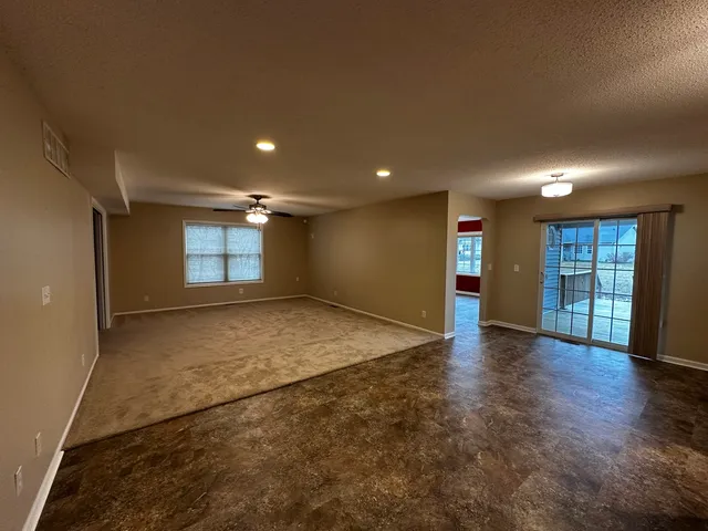 $3,500 | 1103 Prestwick Point, Champaign, IL 61822