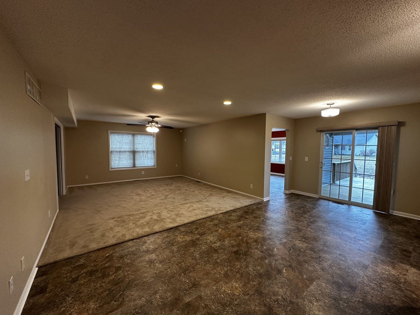 1103 Prestwick Point Champaign, IL 61822 - Photo 10 of 37