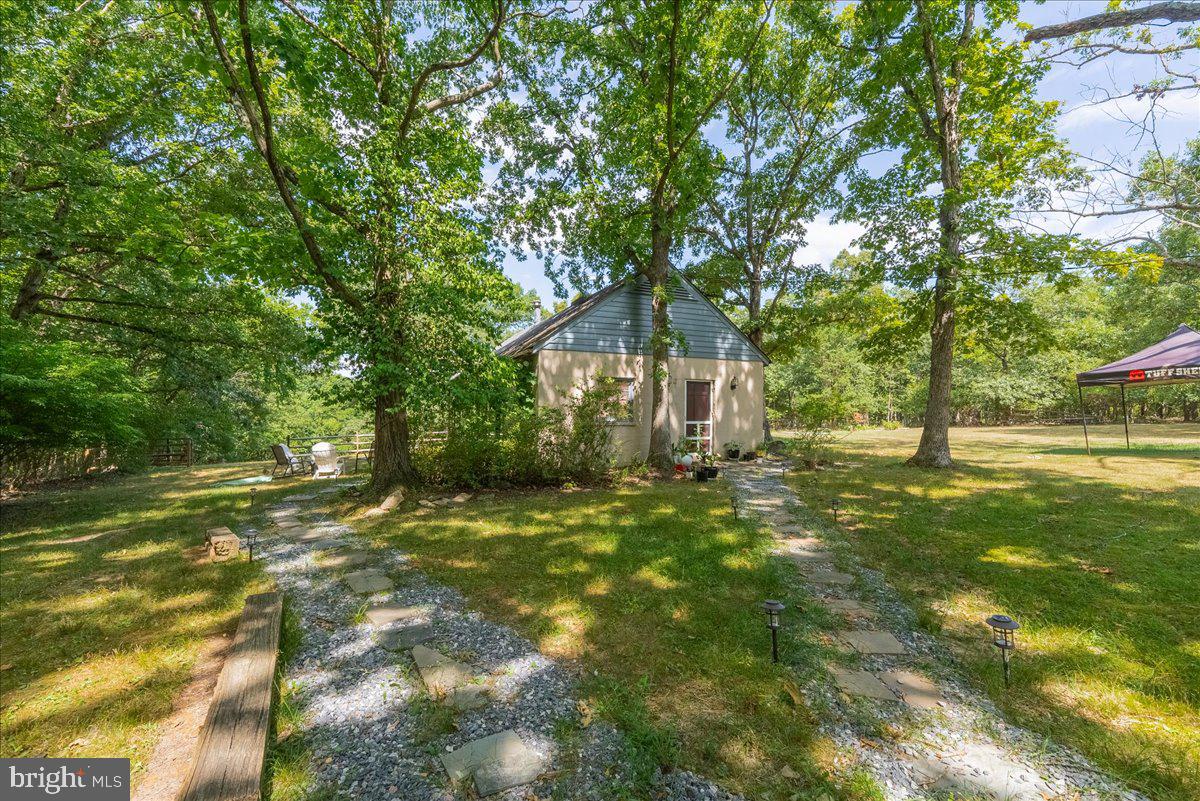 12720 Piney Meetinghouse Road Potomac, MD 20854 - Photo 25 of 32