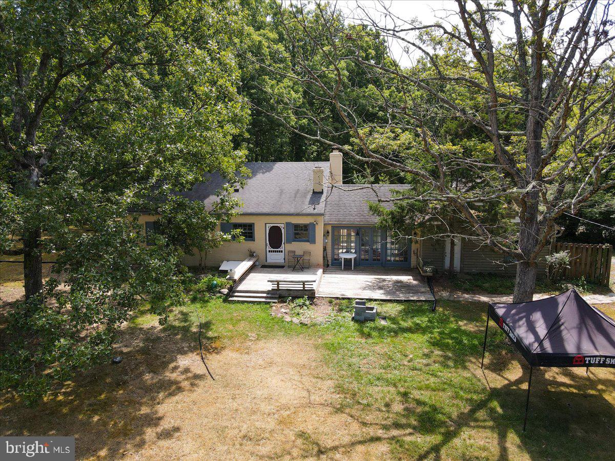 12720 Piney Meetinghouse Road Potomac, MD 20854 - Photo 7 of 32