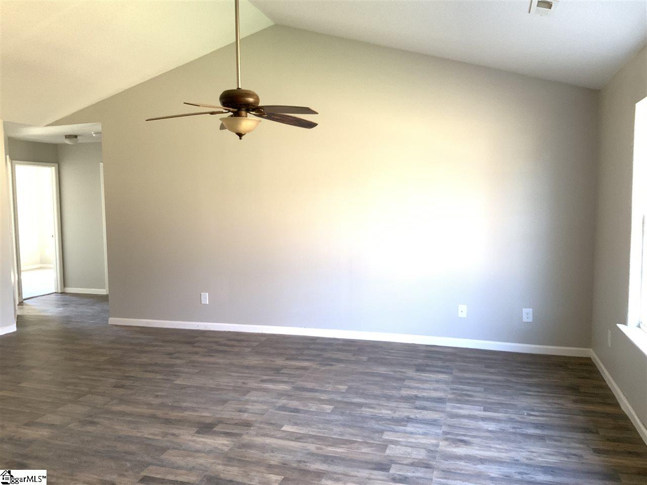 112 Pine Needle Road Piedmont, SC 29673 - Photo 5 of 11 Gallery Image 5