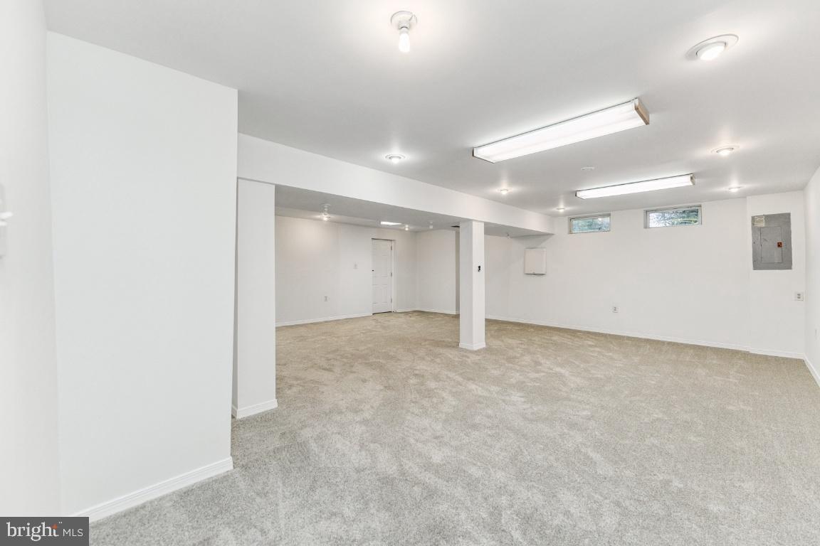 8106 Triple Crown Road Bowie, MD 20715 - Photo 21 of 26 en view of an empty room