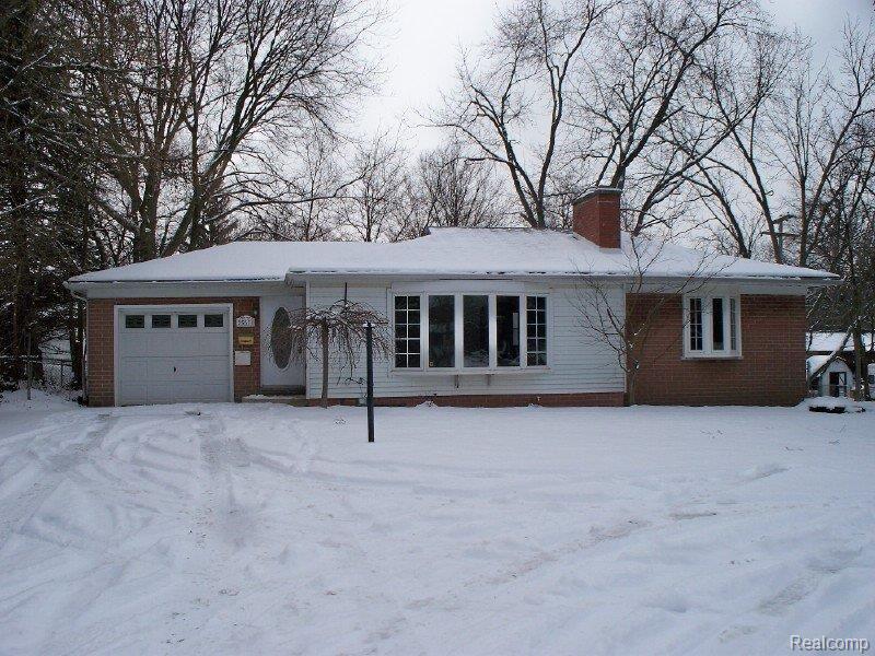 25631 Gibraltar Road Flat Rock, MI 48134 - Photo 1 of 12 gibraltar front.jpg