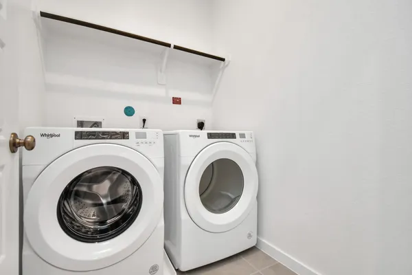 $2,450 | 8407 Arden Valley Lane, Houston, TX 77063