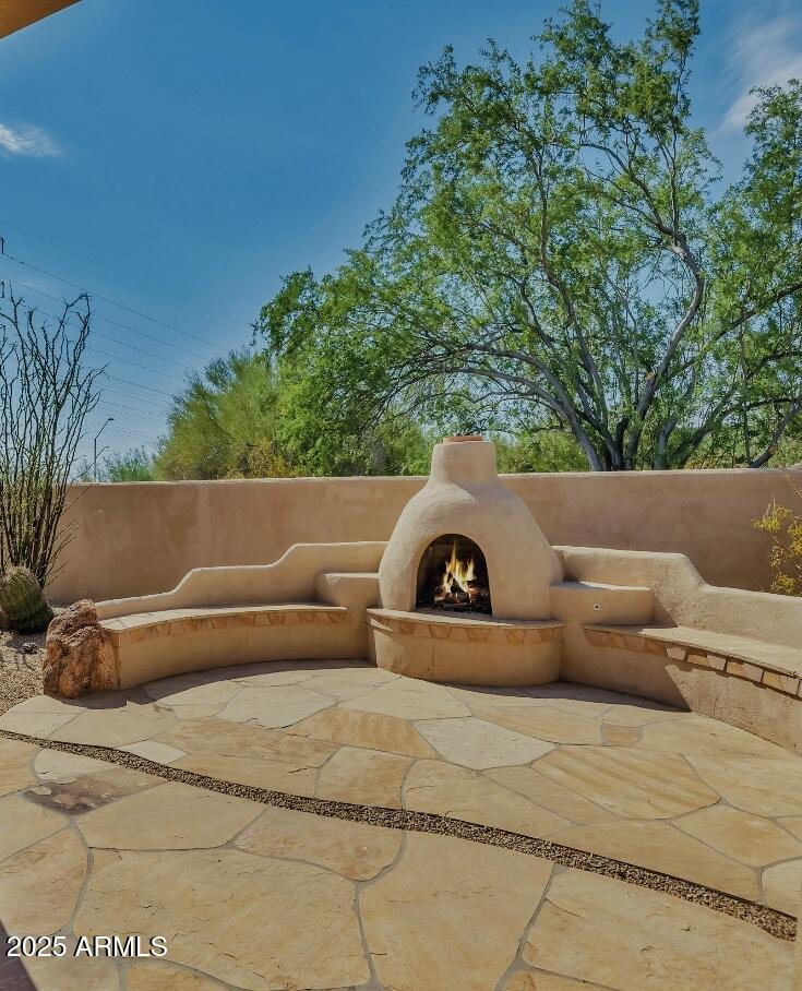 8136 East Beardsley Road Scottsdale, AZ 85255 - Photo 29 of 38 a view of fountain and a big yard