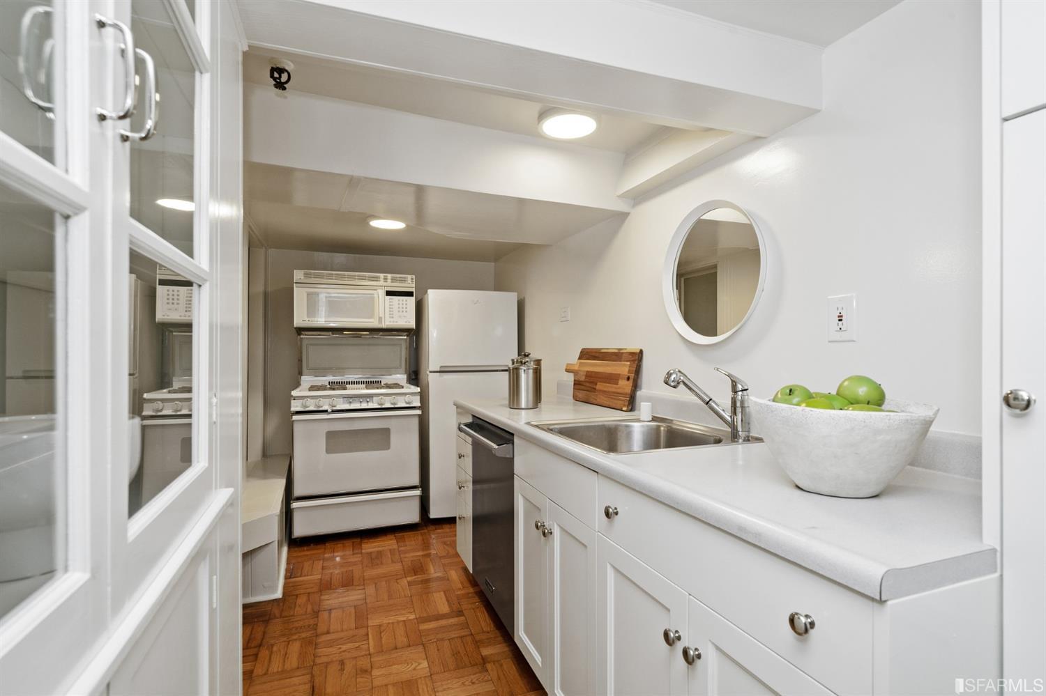 2053 Vallejo Street San Francisco, CA 94123 - Photo 54 of 59