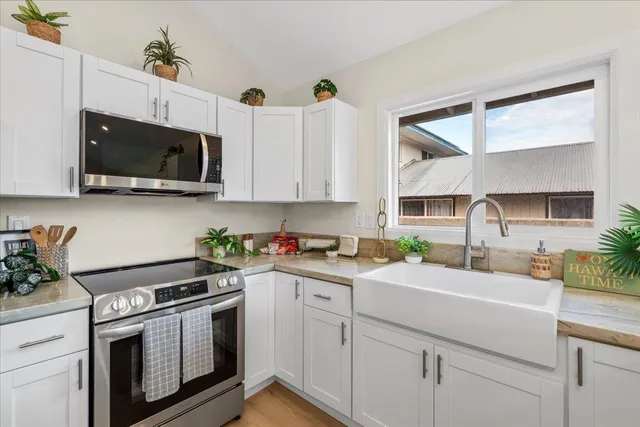 $999,999 | 1590 Ono Street, Wailuku, HI 96793