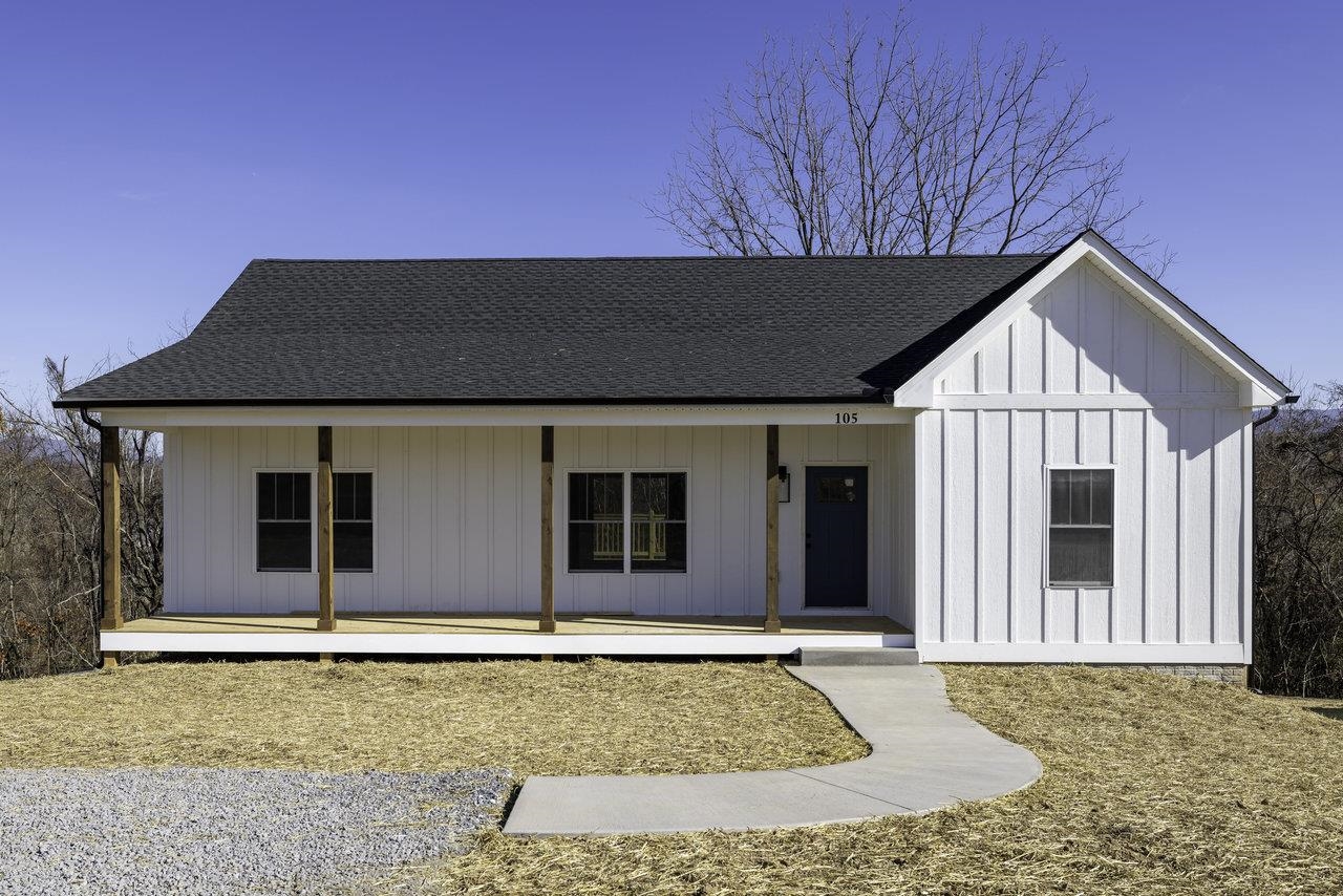 105 Springridge Lane Fairfield, VA 24435 - Photo 1 of 54 front view of a house with a yard