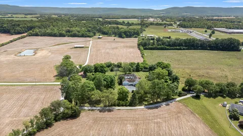 $449,900 | 162 Grizzell Lane, Winchester, TN 37398