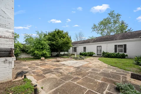 $449,900 | 162 Grizzell Lane, Winchester, TN 37398